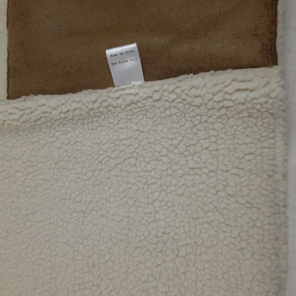 Elaine Turner Womens Sleeveless Faux Suede Leather Open Vest Size M/L Shearling - Picture 9 of 16